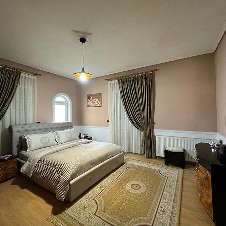 Silver Villa Gjirokastër Buitenkant foto